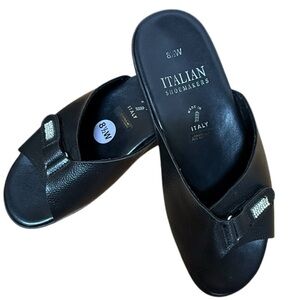 Italian Shoemakers Black Mules Comfortable Design